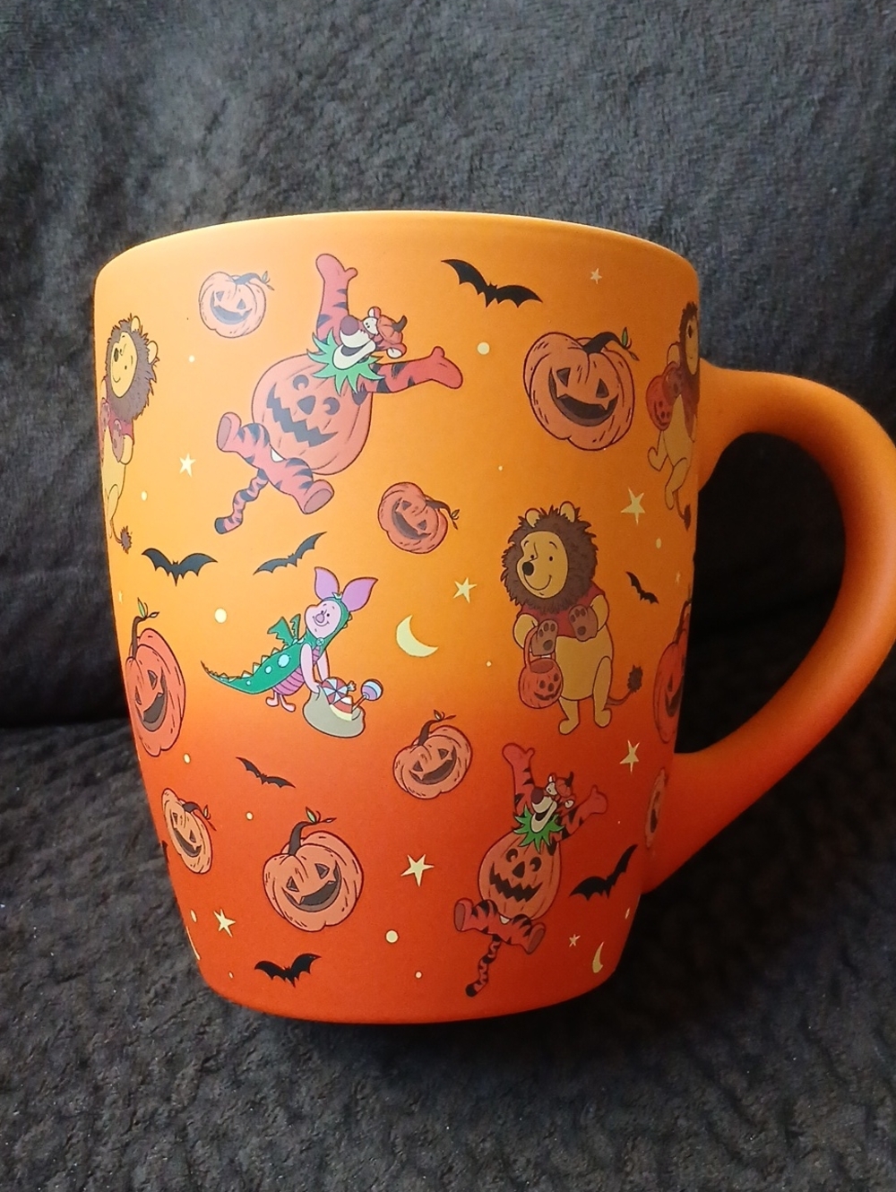 Silver Buffalo Disney Winnie the Pooh Orange Halloween Large Mug Cup 25 oz